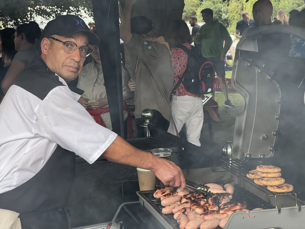 The busy barbecue at the Willian Fair. CREDIT: Nub News 