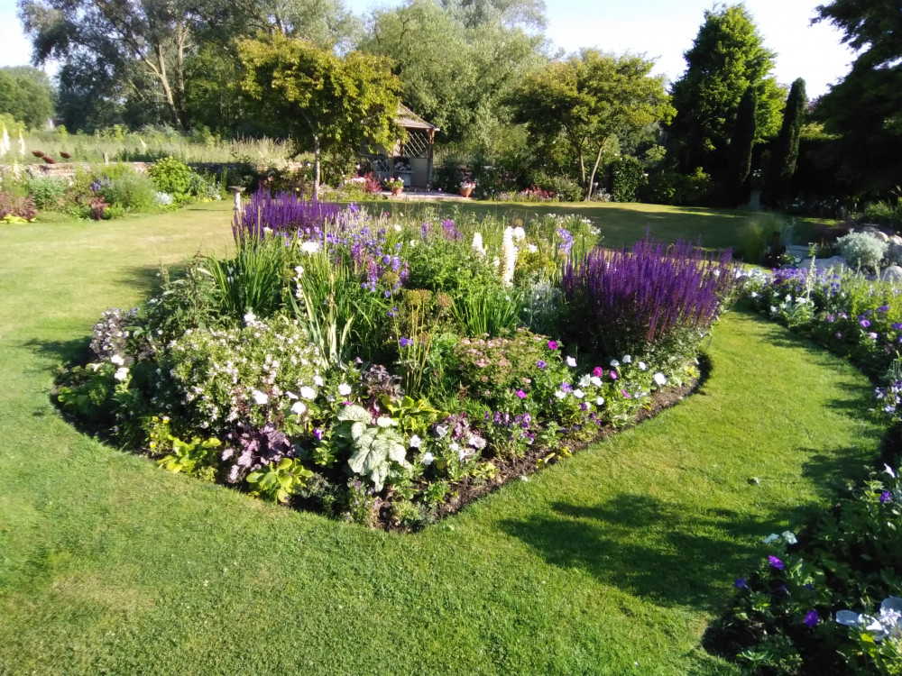 One of the wonderful gardens One of the wonderful gardens