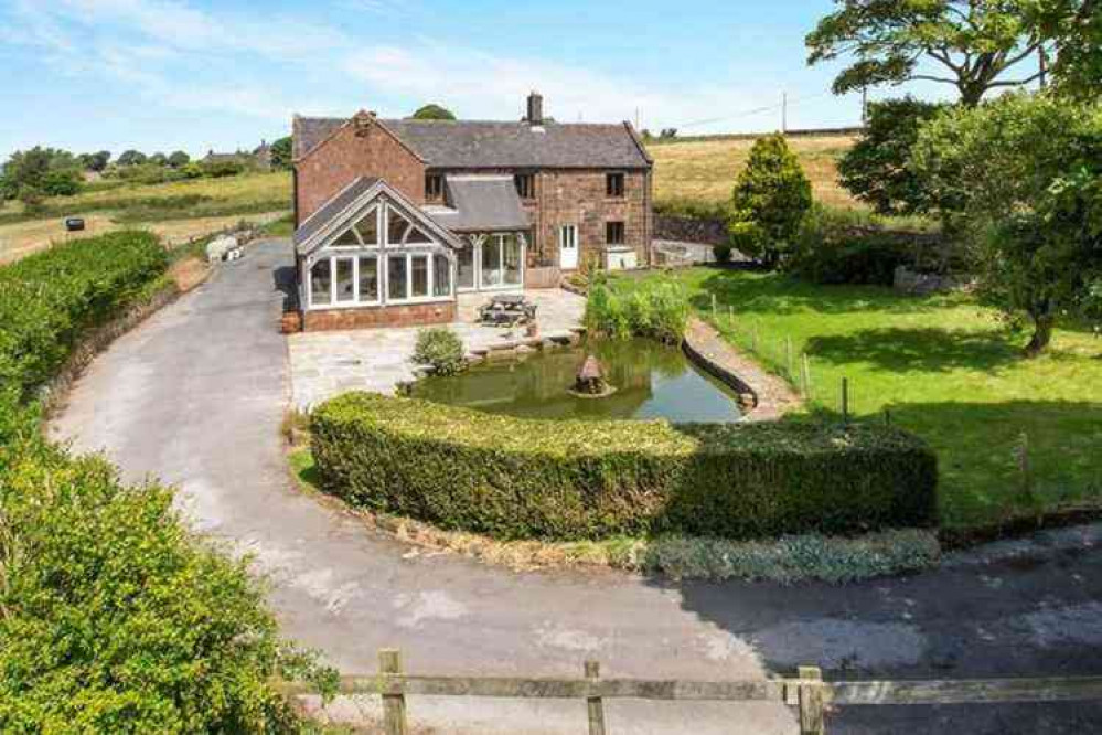 Five bedroom detached house on Rudyard Road - £750,000