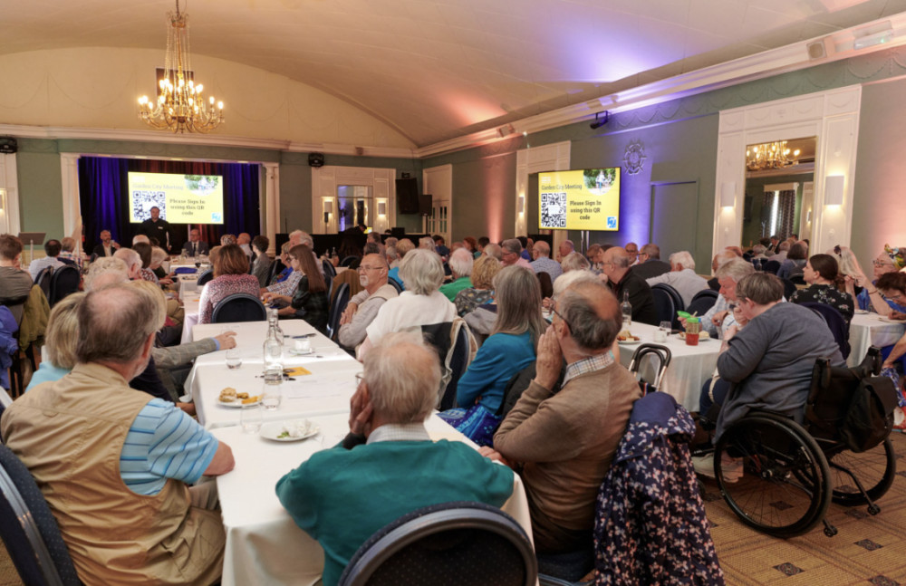 The meeting was chaired by newly elected chairman of the board of trustees Gareth Hawkins and included presentation from Letchworth Foundation CEO Graham Fisher. CREDIT: LGC Heritage Foundation 