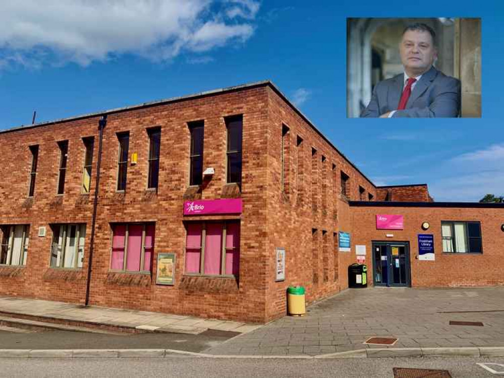 Mike Amesbury said that the Leisure Centre should be the "centrepiece of Frodsham and Helsby" Mike Amesbury said that the Leisure Centre should be the "centrepiece of Frodsham and Helsby"
