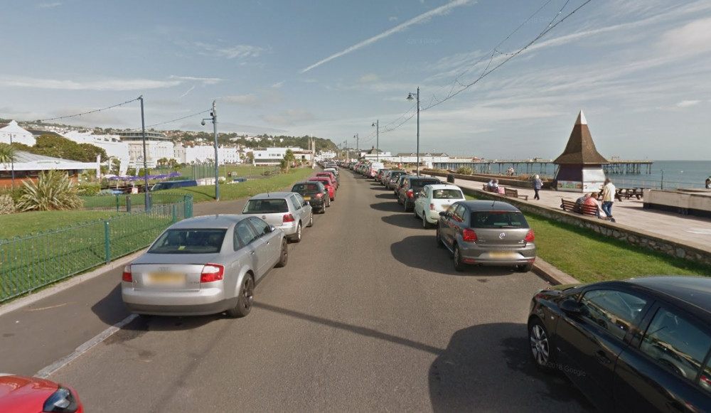 Upper Den Carriageway (Google Maps)