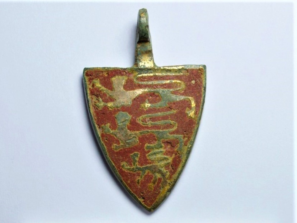 The pendant was discovered during an archaeological dig in Wormleighton (image via HS2)