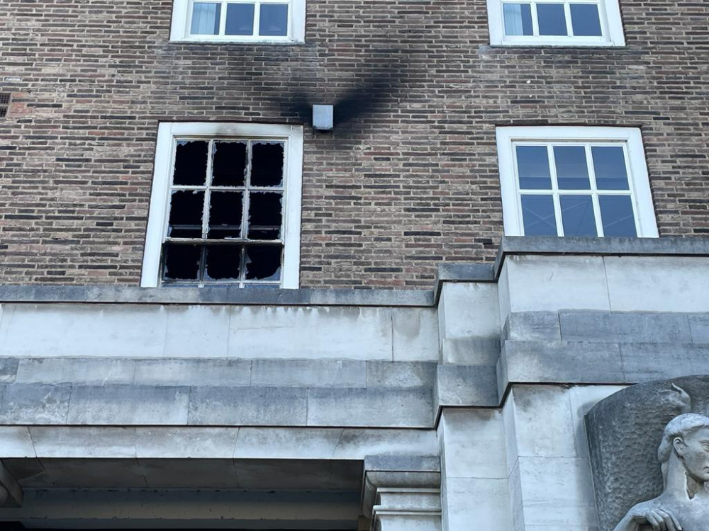 Nottinghamshire Fire Service has blamed an electrical fault for the blaze that ripped through four floors of County Hall. Photo Credit: LDRS.