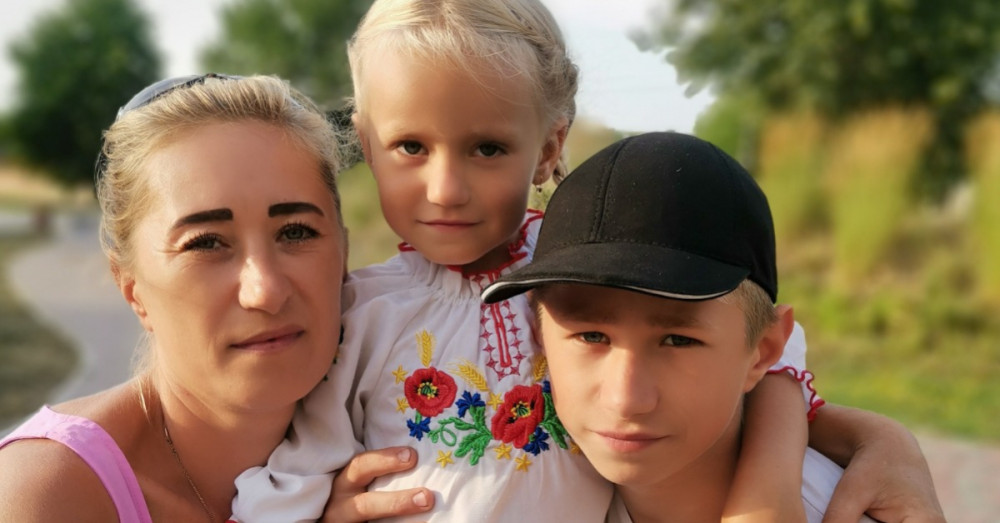 Marina with her children Yaraslov and Annehelin