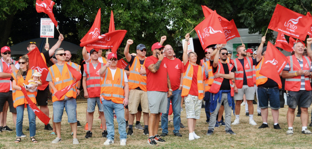 Felixstowe dockers getting plenty of support (Picture credit: Nub News)