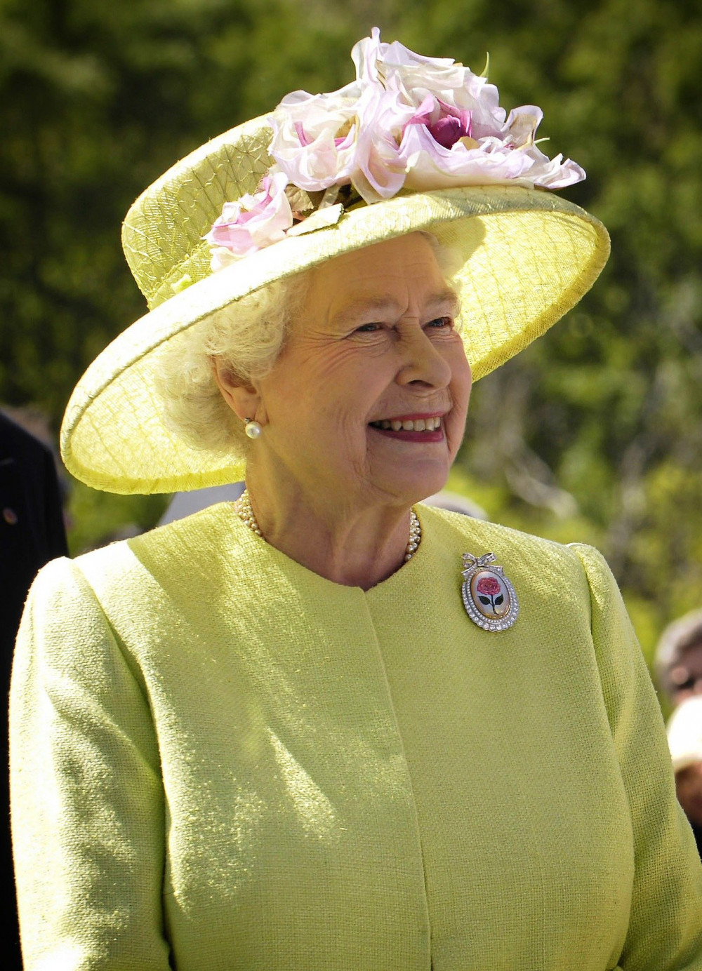 Queen Elizabeth II. Image by WikiImages from Pixabay 