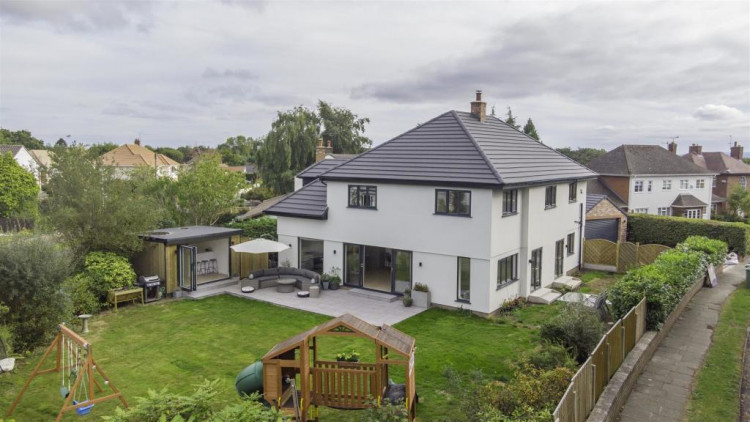 Property of the Week: this 4 bed, 3 bath detached family home on Oaksway, Gayton