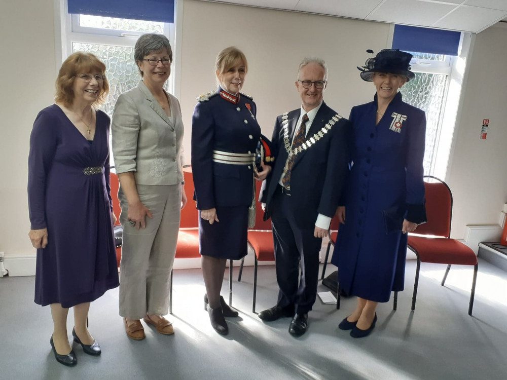 Lord-Lieutenant of Cheshire, Lady Redmond, with Liz Pinkney (far left) and Rachel White and Vice Lord-Lieutenant of Cheshire, Joelle Warren (far right) and Cllr Phil Williams, Chair of Alsager Town Council.  