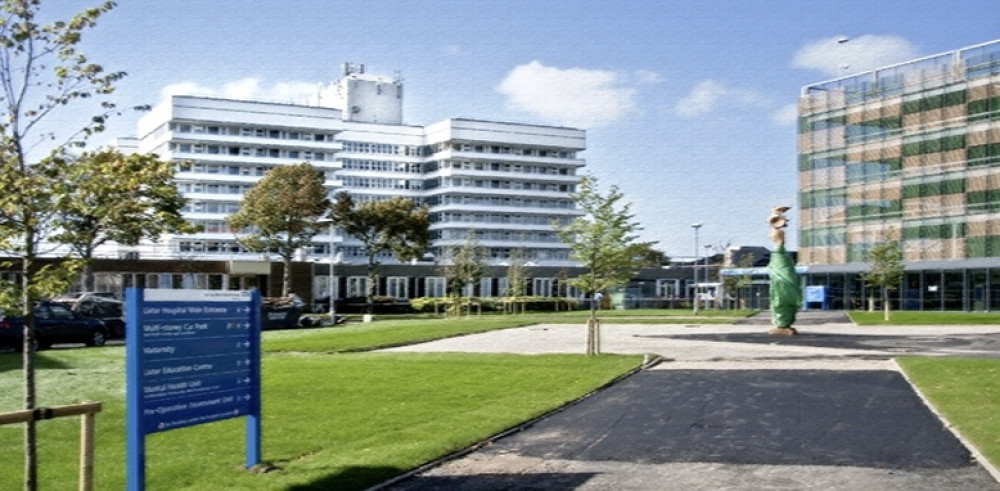 It is understood that ambulances queued outside the Lister over the weekend. PICTURE: The Lister Hospital. CREDIT: NHS 