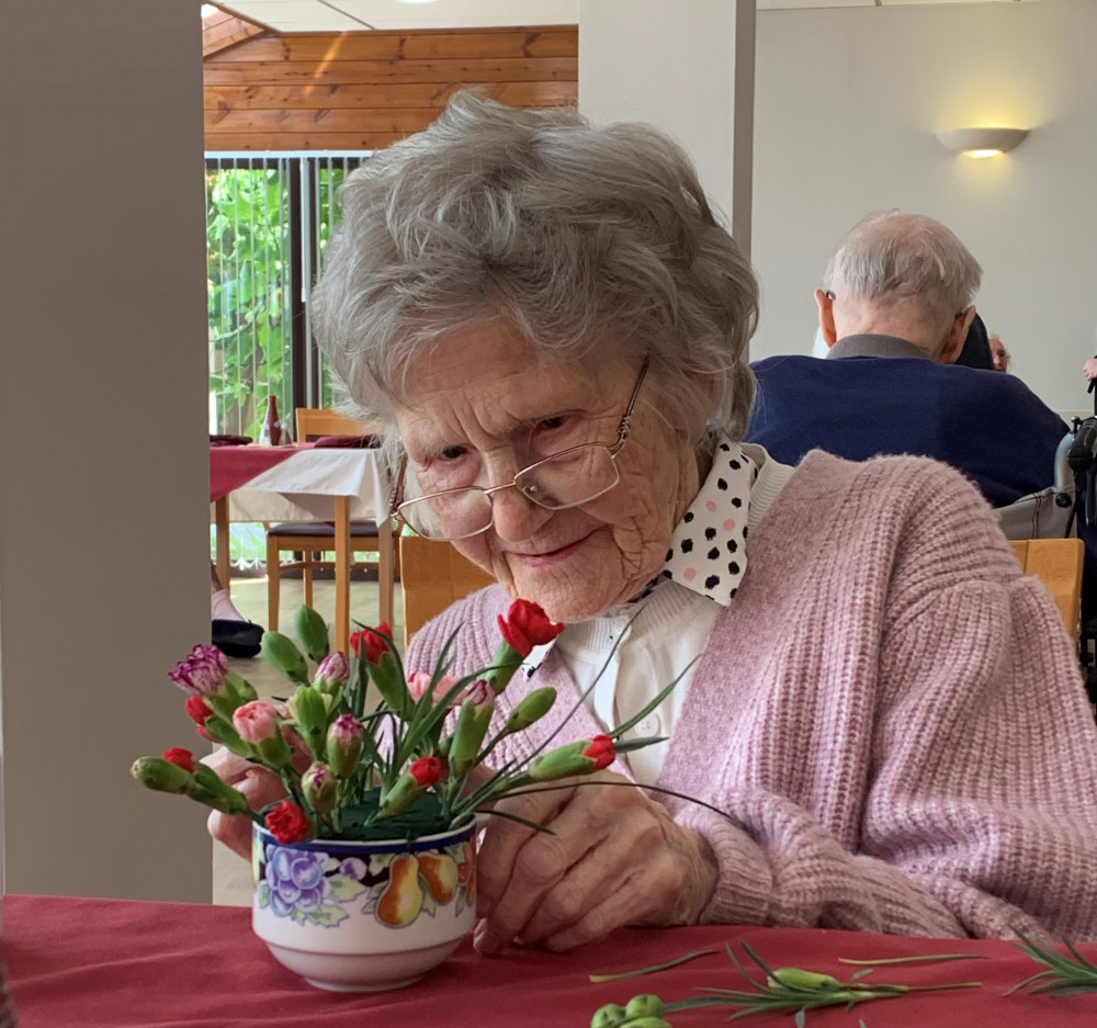 Silver Sunday at Ashby Court care home