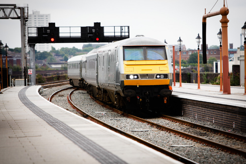 Chiltern Railways has announced that no services will run north of Banbury on Saturday October 8 (image via Chiltern Railways)