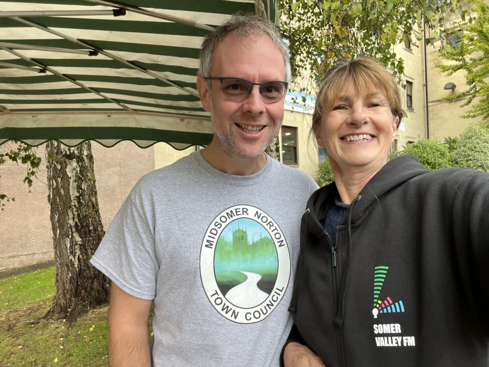 Cllr Mackay and Debbie Chatting of Somer Valley FM at the Farmers Market Cllr Mackay and Debbie Chatting of Somer Valley FM at the Farmers Market