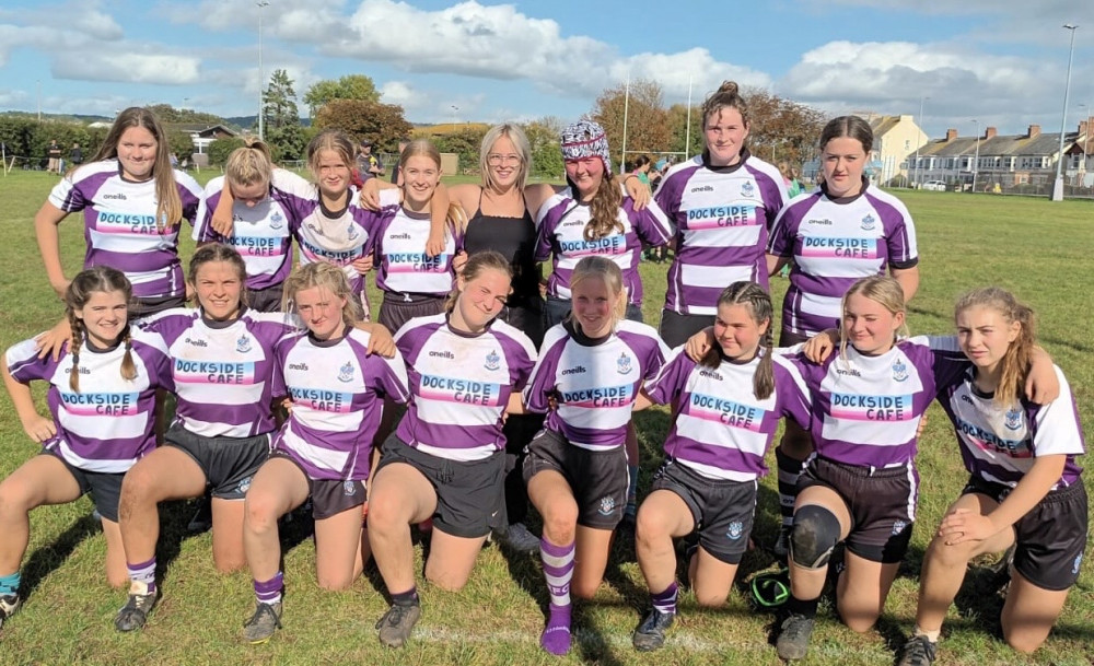 Exmouth RFC U16 girls