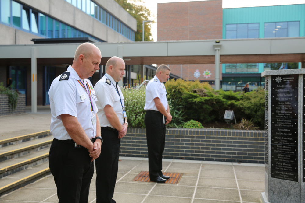 Members of Nottinghamshire’s emergency services paused this morning to reflect upon colleagues who have lost their lives in the line of duty. Pictured L to R: Assistant Chief Fire Officer Mick Sharman, Chief Constable Craig Guildford and Chief Fire Officer Craig Parkin. Photo courtesy of Nottinghamshire Police.