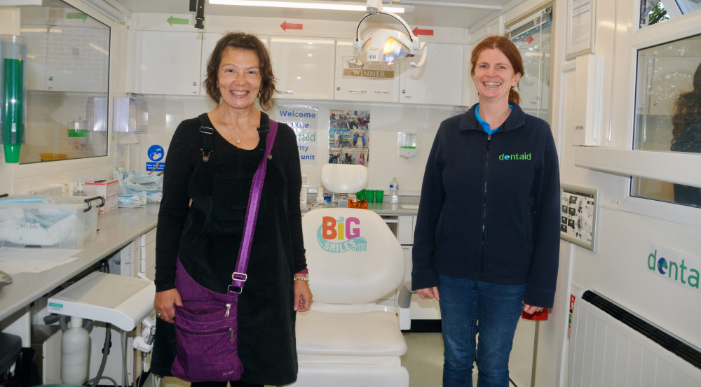 Dentaid visits Hadleigh, organiser Angela Wiltshire and charity co-ordinator Jill Harding (©NubNews) 