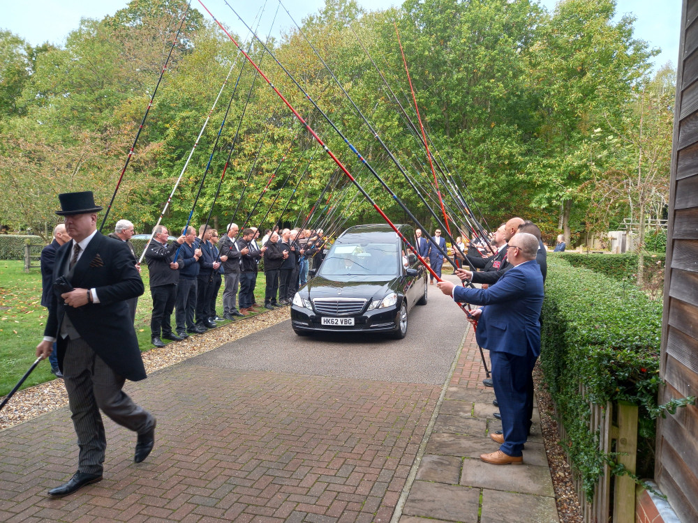 Anglers guard of honour for Lee Adams