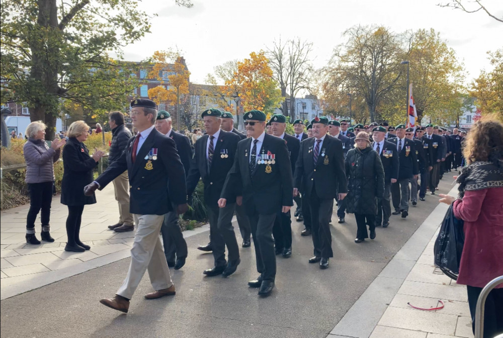 Exmouth Remembrance Sunday parade 2021 (Nub News/ Will Goddard)