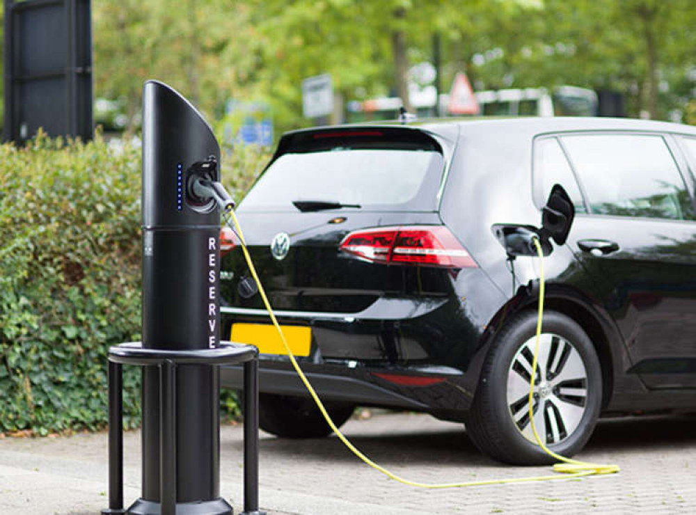 An organisation is warning lack of electric charging points could hamper plans. 