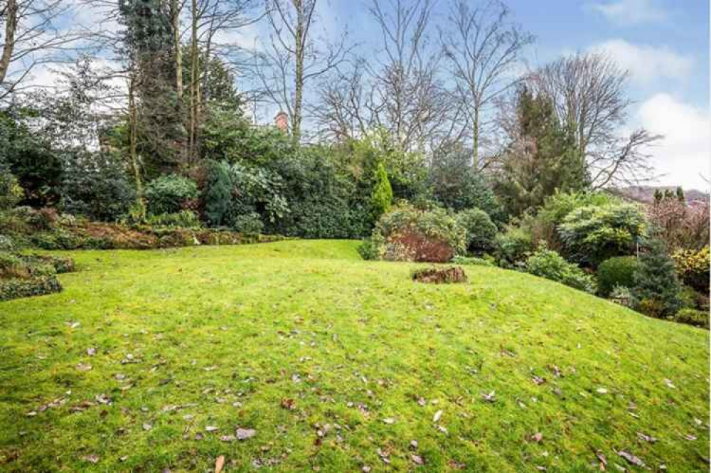 Image: Swetenhams Frodsham Image: Swetenhams Frodsham