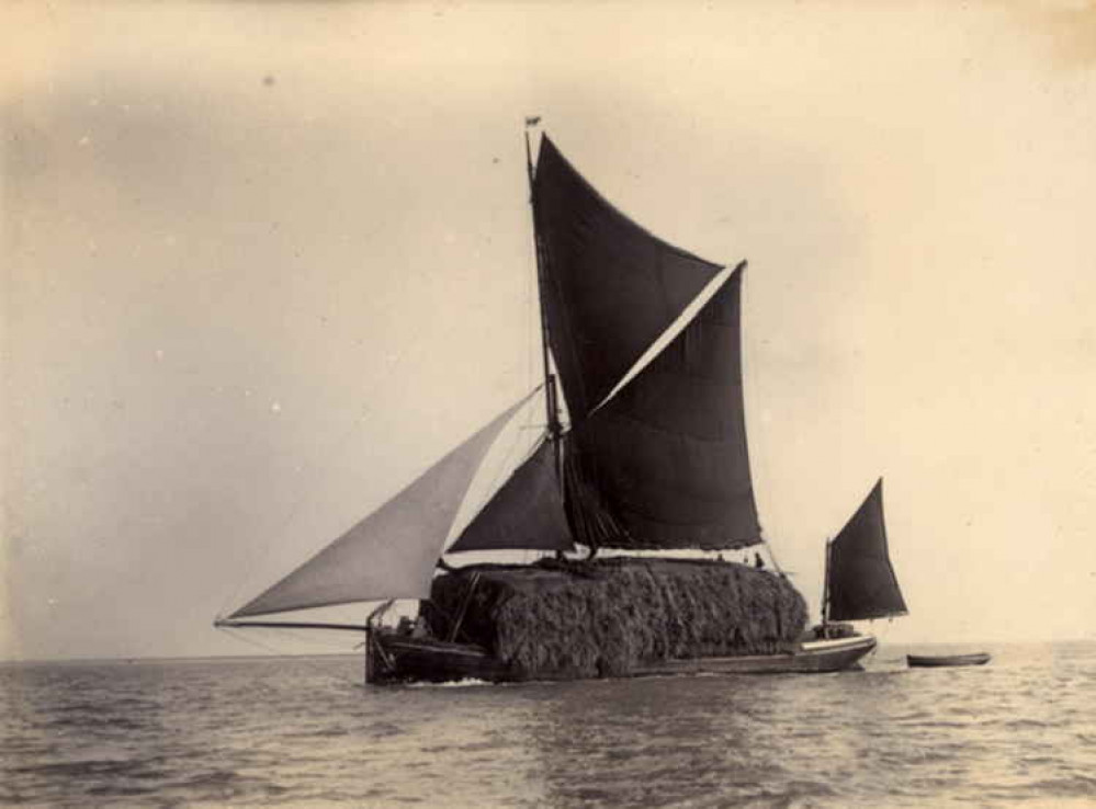 No prizes for guessing why hay barges were known as "stackies"