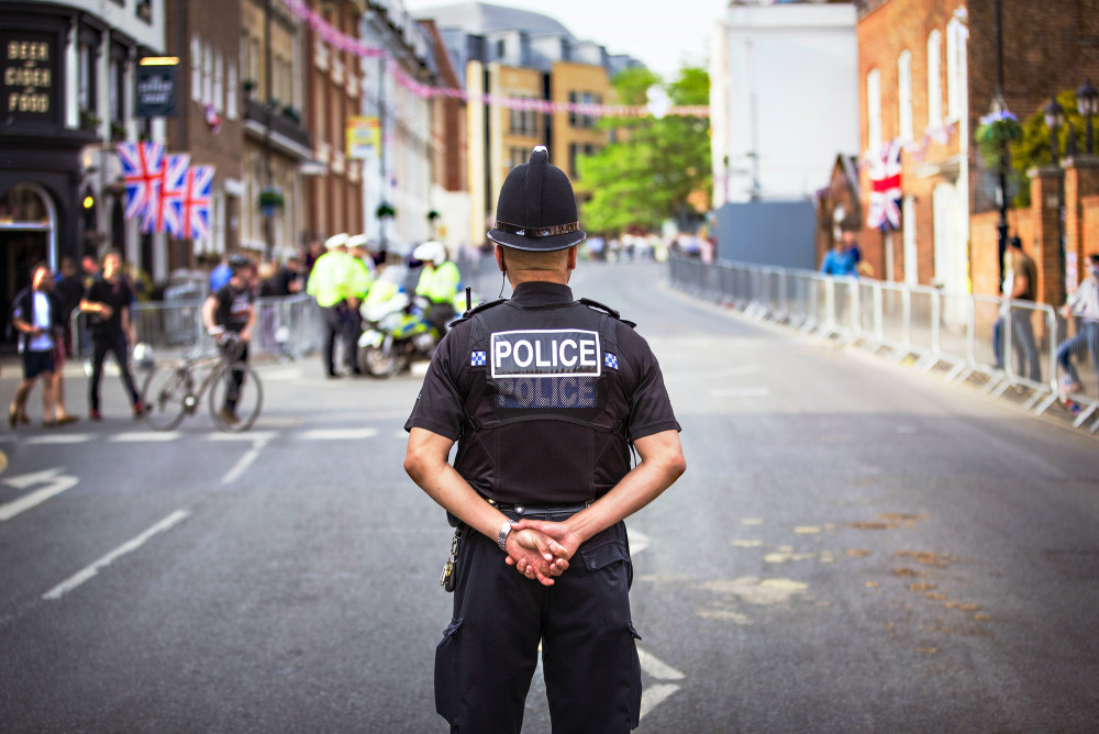 (Staffs Police are cracking down on car thefts in the area) (Staffs Police are cracking down on car thefts in the area)