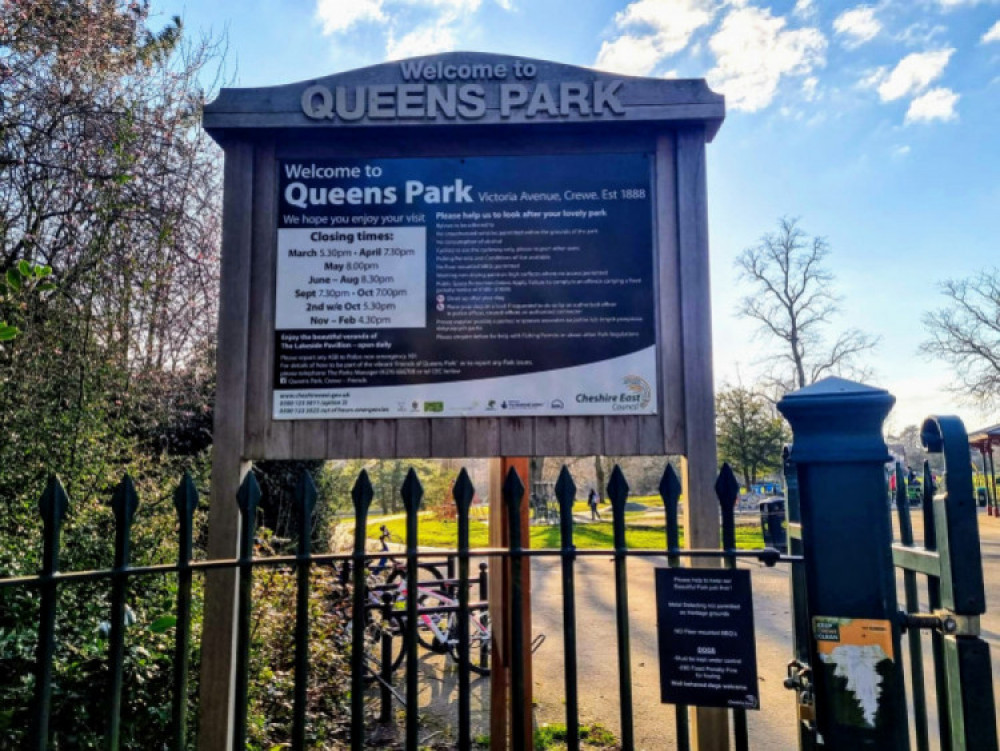 At 3:24am today (December 8), the 17-year-old missing male's body was discovered in a brook - inside Queens Park. 