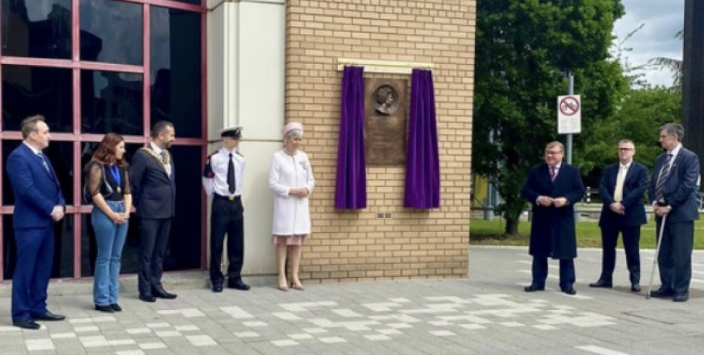 A plaque marking the Queen's Platinum Jubilee was unveiled in Basildon earlier this year. 