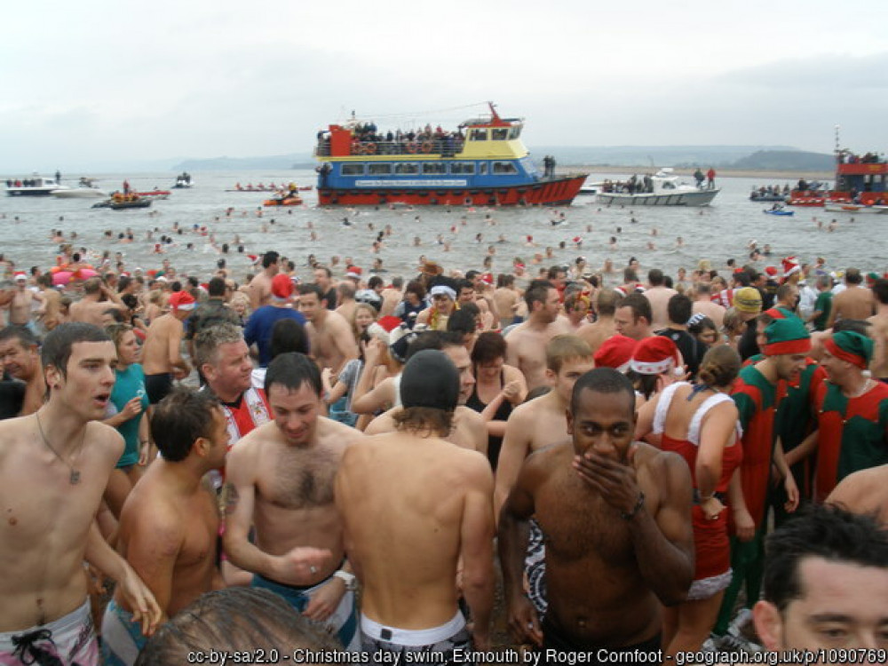 Christmas day swim, Exmouth cc-by-sa/2.0 - © Roger Cornfoot - geograph.org.uk/p/1090769 Christmas day swim, Exmouth cc-by-sa/2.0 - © Roger Cornfoot - geograph.org.uk/p/1090769