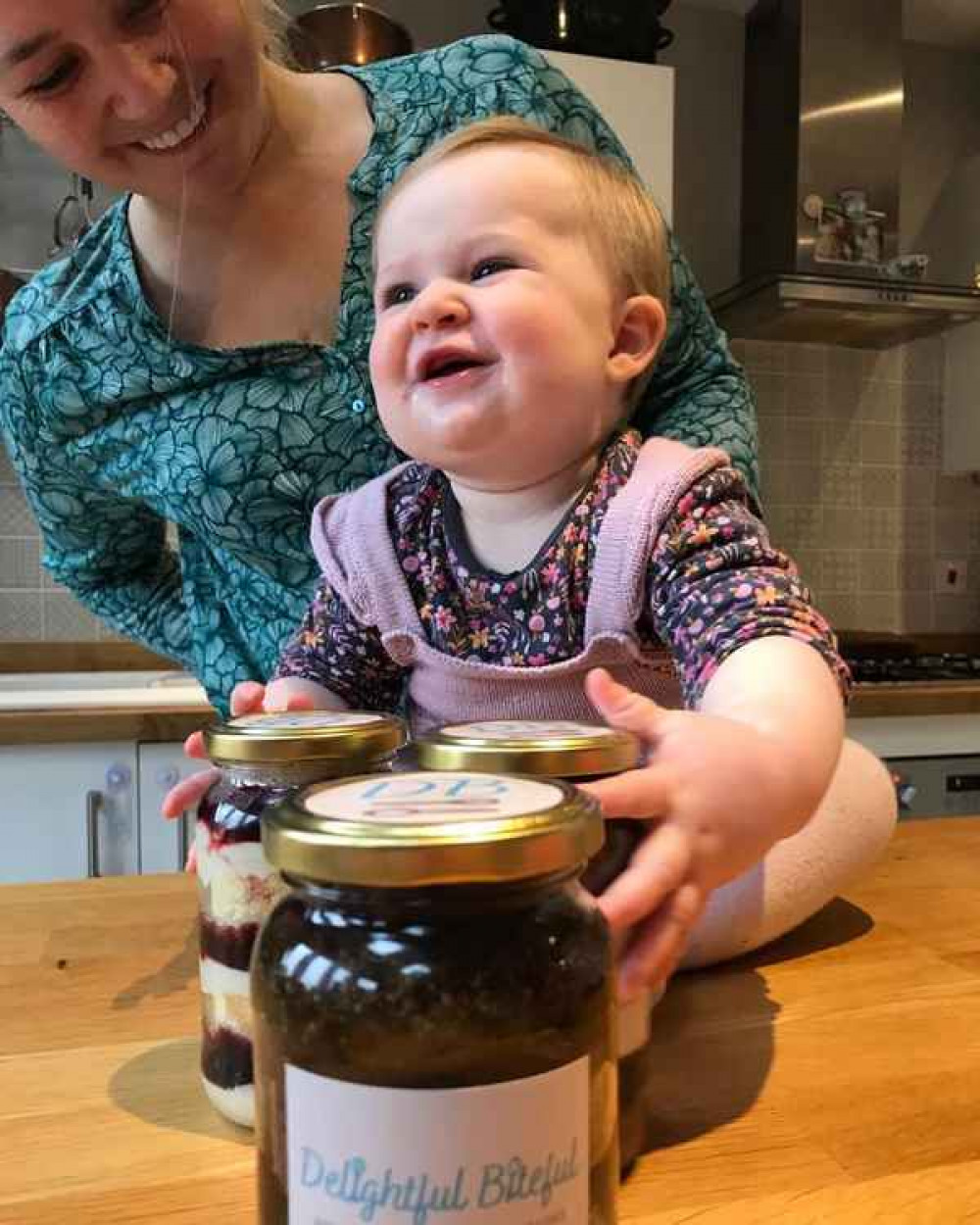 Katrina's gorgeous little girl, Georgia, is also a fan of cake!