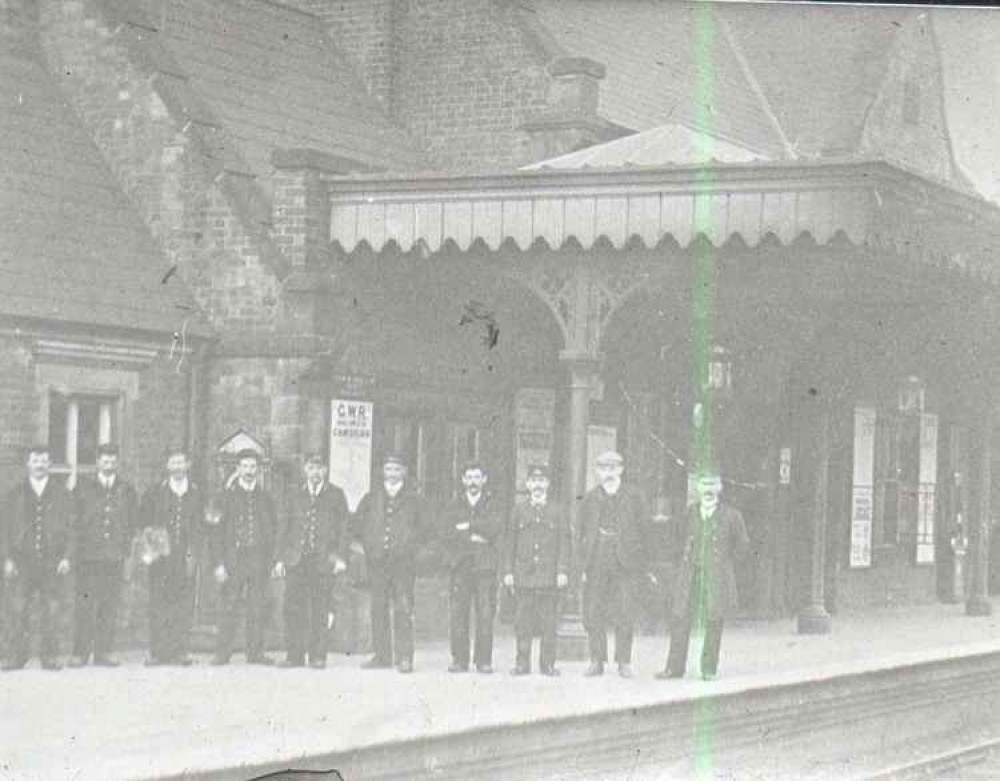 Frodsham Station staff. Image: Frodsham and District History Archive