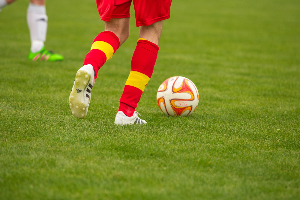 Hanwell Town have got a win and a draw in their last two at the Powerday Stadium. Photo: Phillip Kofler from Pixabay.