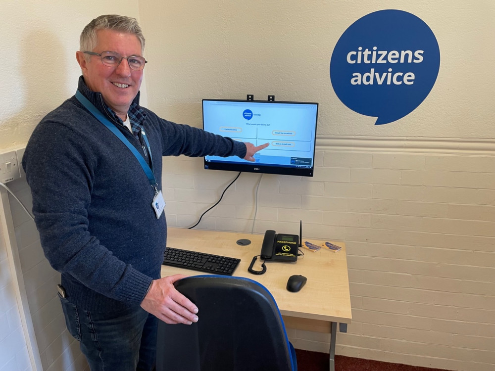  Ian Byworth, CEO Citizens Advice Mendip, demonstrates the new kiosk at the Portway Annexe in Wells