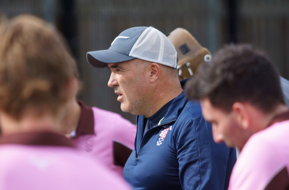 Ben Edwards gives a pivotal half-time team talk. Photo: Mark Shepherd.