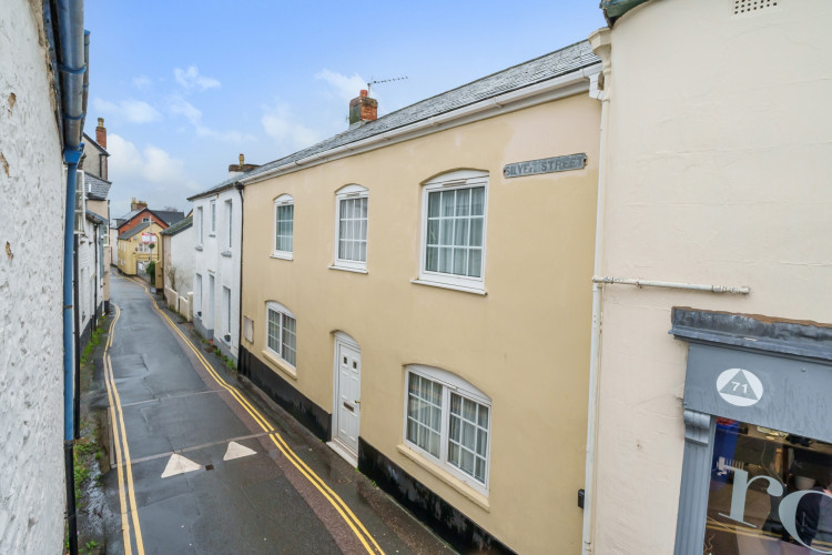 1 Silver Street