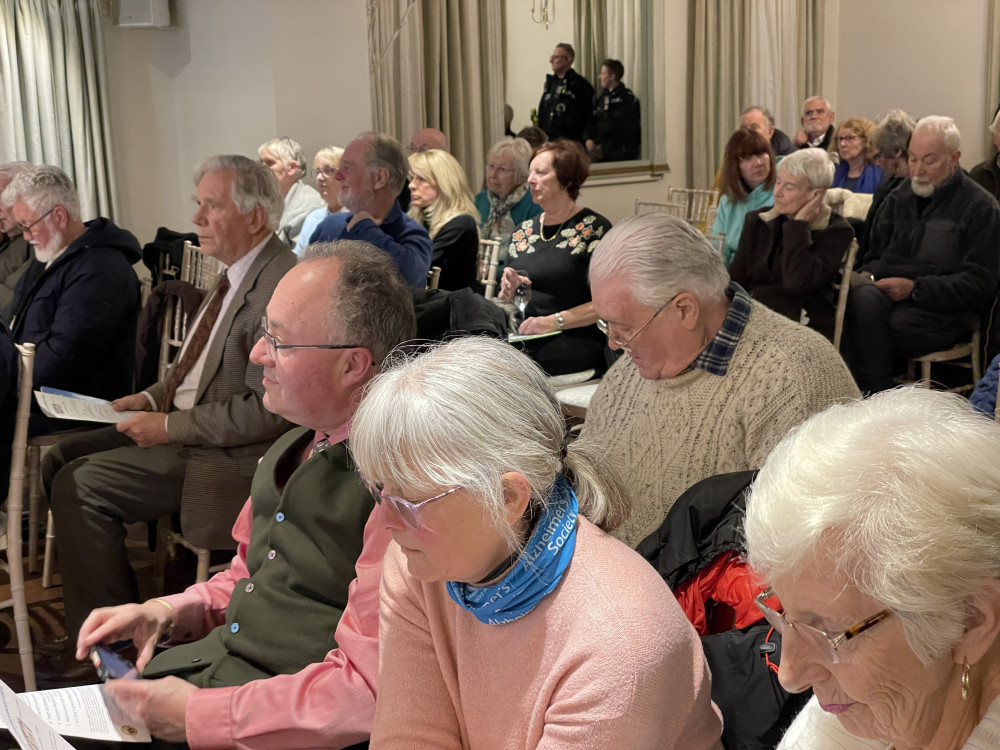 Uppingham residents and forum members in attendance (image courtesy of LDRS).