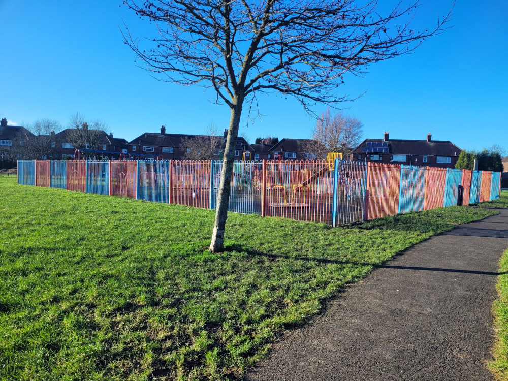 Bradwell Dingle Park, Oldcastle Avenue / Oakdene Avenue (Jonathan Sutton).