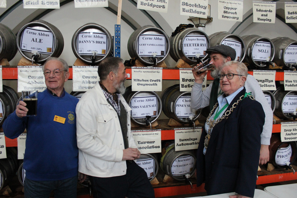 Organisers, sponsors and the mayor enjoy a drink before the crowds piled in