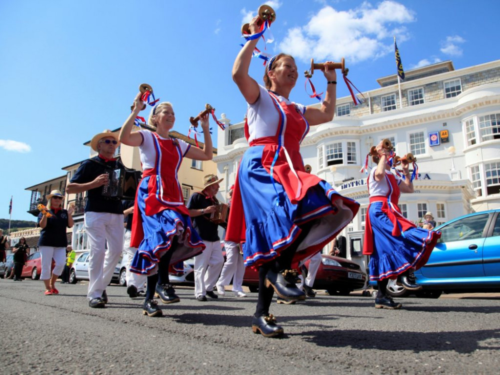 Sidmouth Steppers in action (Paul Clayden/Sidmouth Folk Festival)