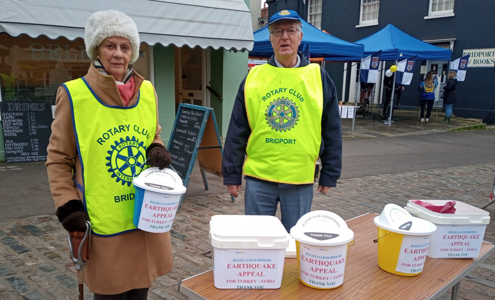 Club member Elizabetg Gale with collection organiser Malcolm French