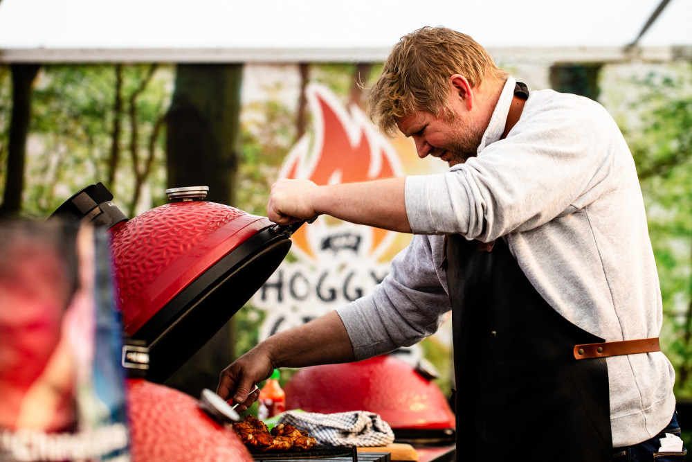 Hoggy's Grill School. Hoggy's Grill School.