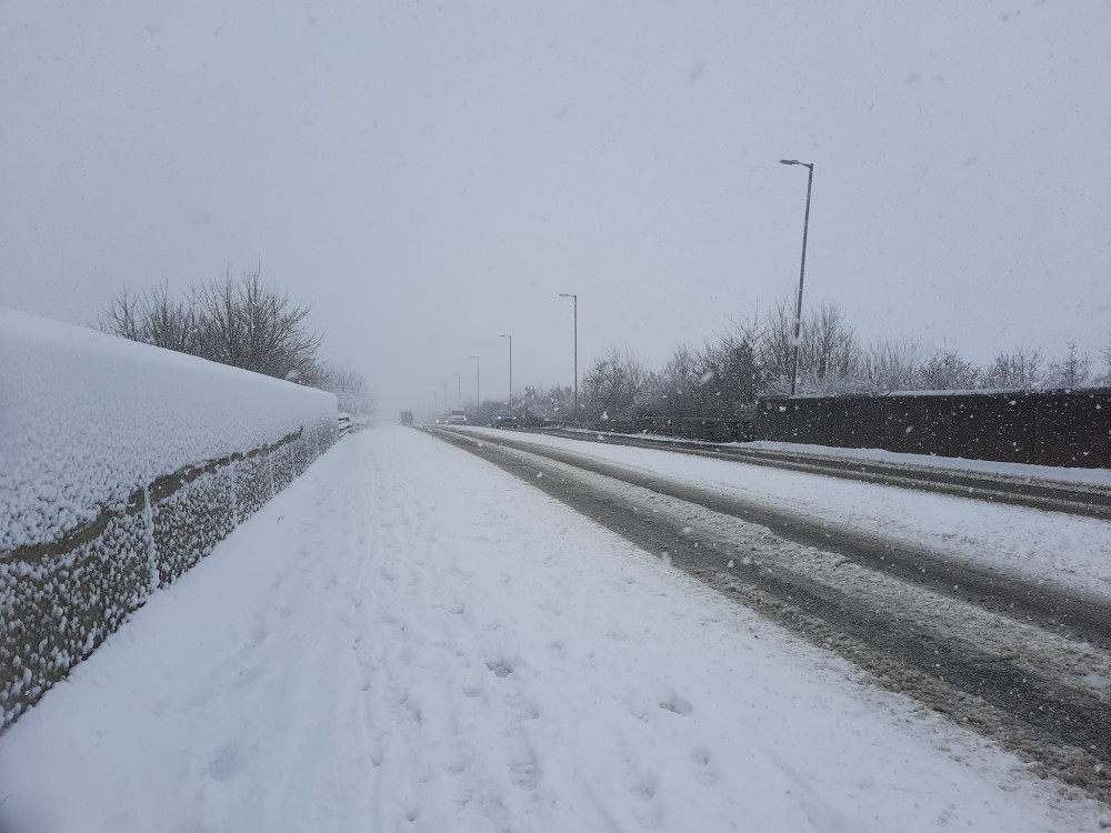 Roads are being gritted and ploughed. Image credit: Nub News. 