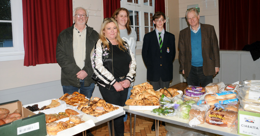 Graham Denny far left, volunteers Sara Louis, Sarah and Devon, with former High Sheriff Geoffrey Probert (Picture: Nub News) 