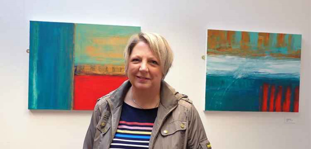 Maggie Hilditch is the artist behind Trio: Three Seasons, Three Styles Maggie Hilditch is the artist behind Trio: Three Seasons, Three Styles