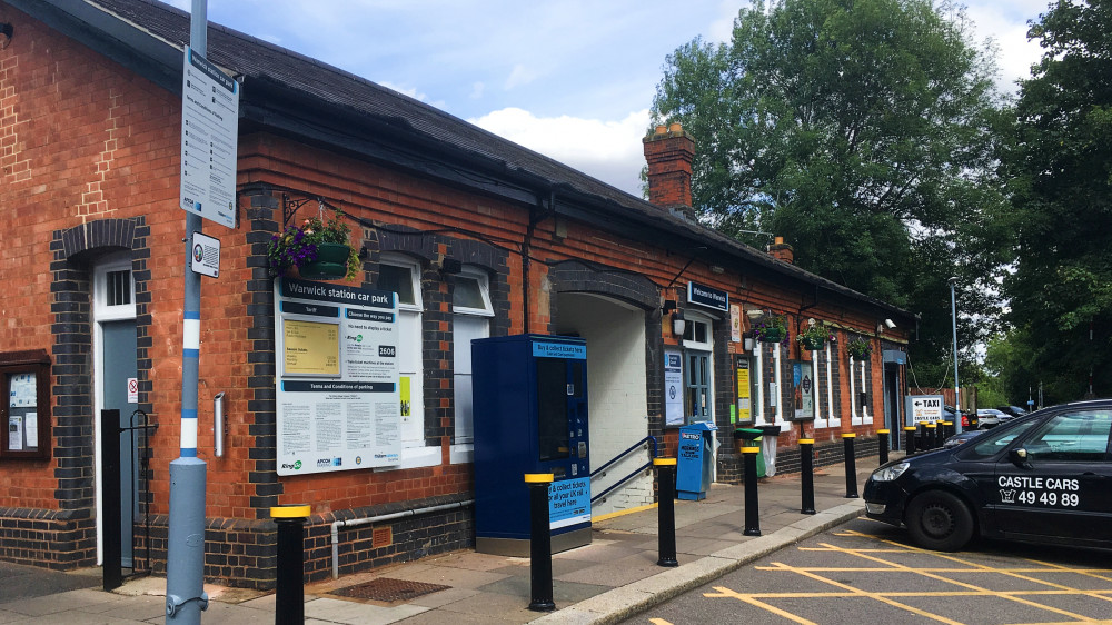 Chiltern Railways has warned of disruption between London and Birmingham this weekend (image via Network Rail)