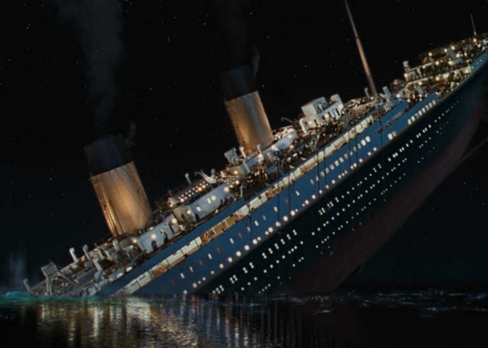 Murder Mystery - A Titanic Story Murder Mystery - A Titanic Story