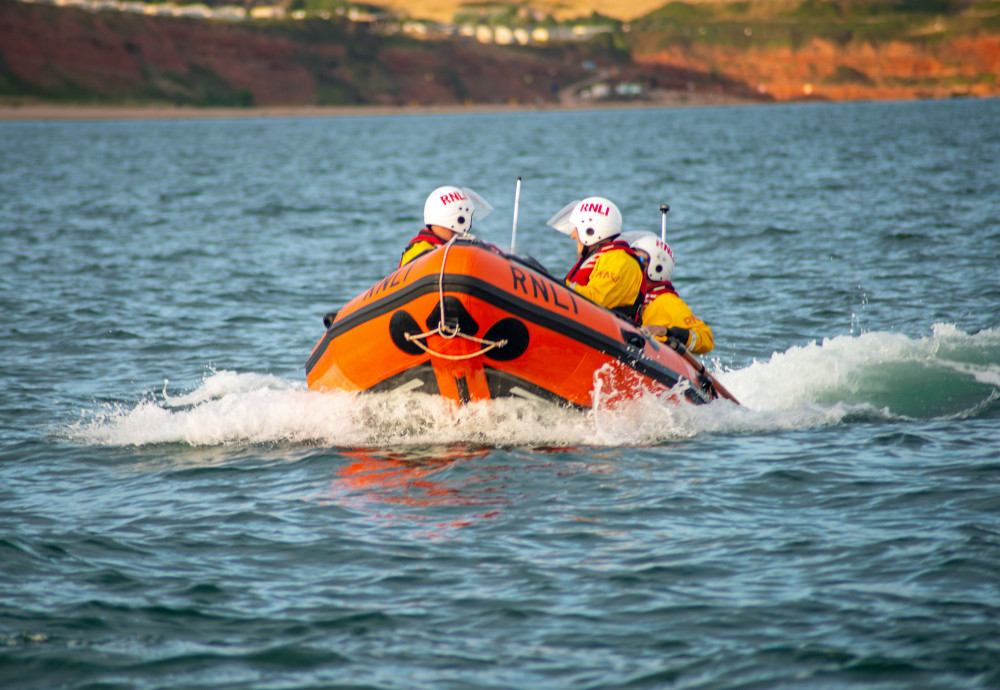 Exmouth RNLI Inshore Lifeboat D-805 George Bearman II in action Credit : John Thorogood