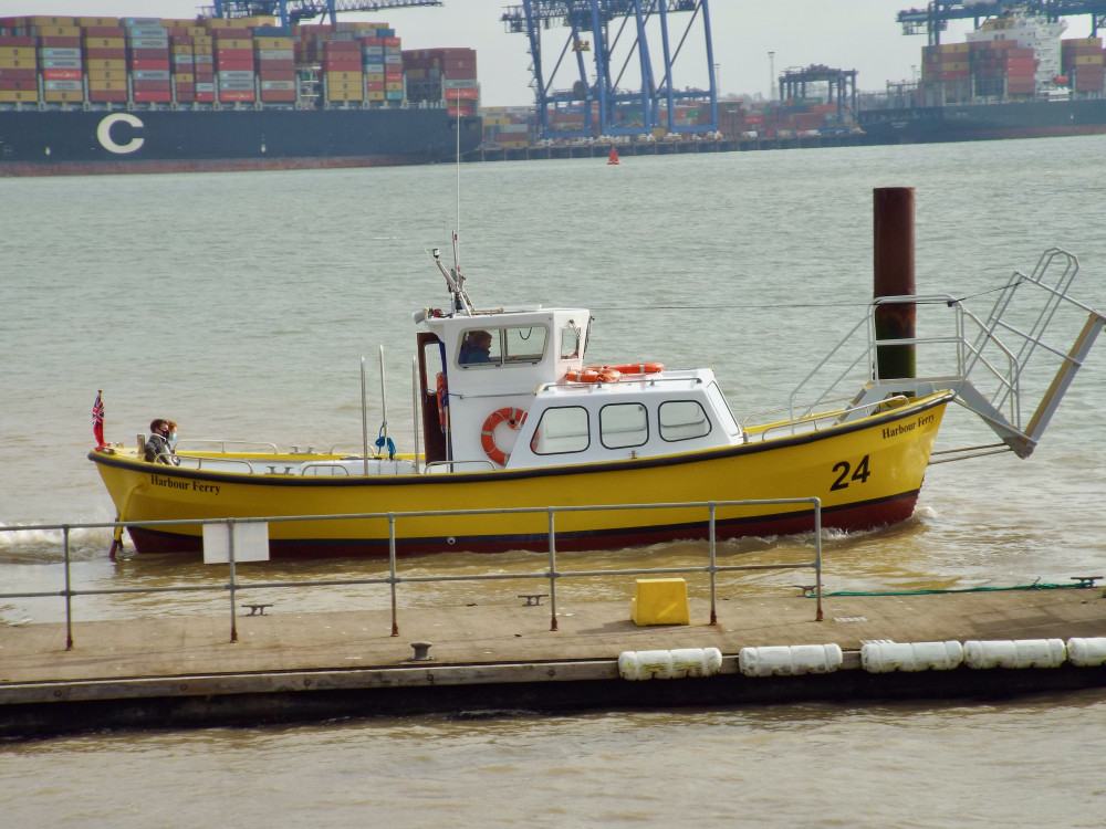 Ferry (Picture: Nub News)