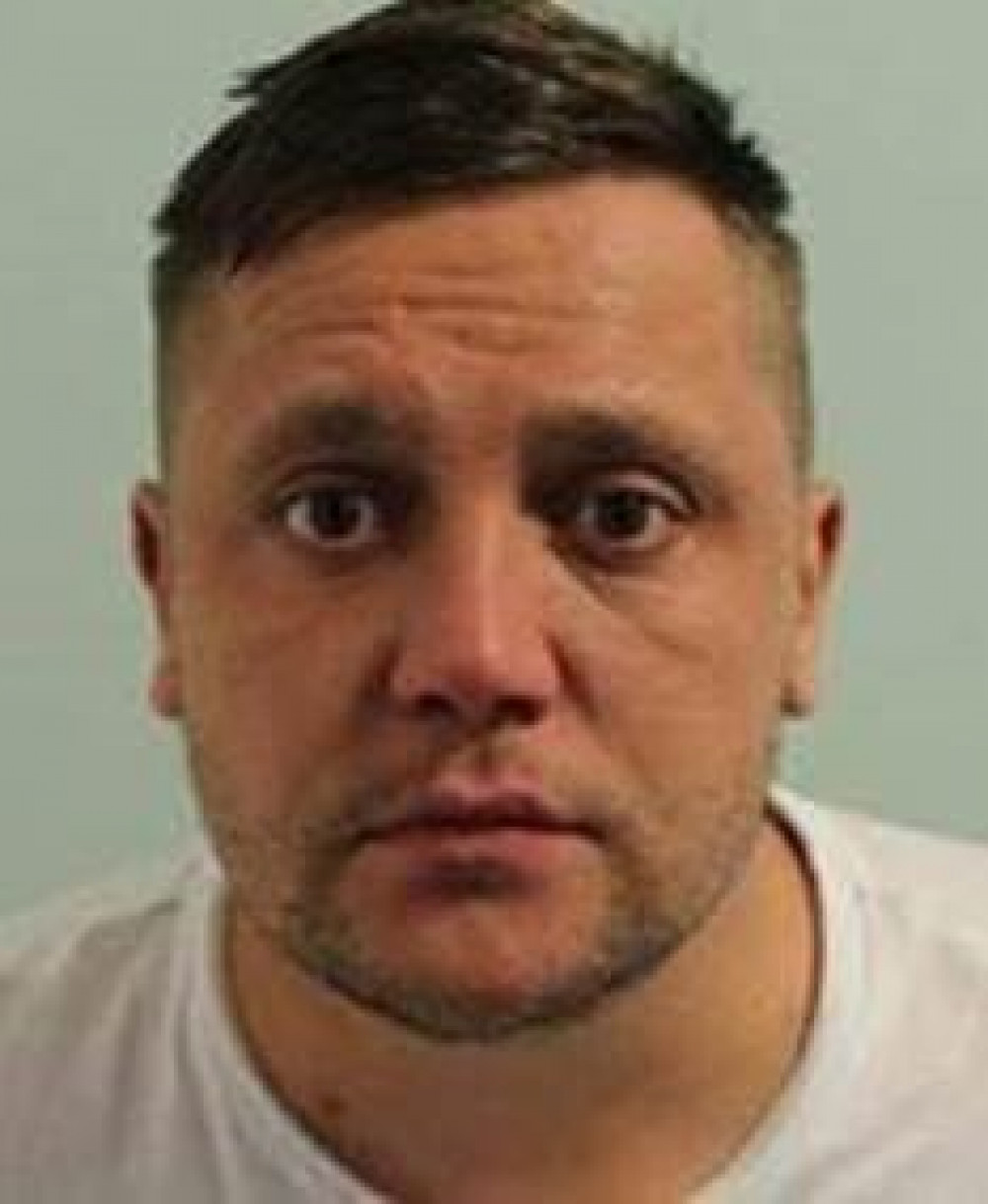 Police wish to speak to James Moles, 35, in connection with the assault of a woman. Photo: Metropolitan Police.