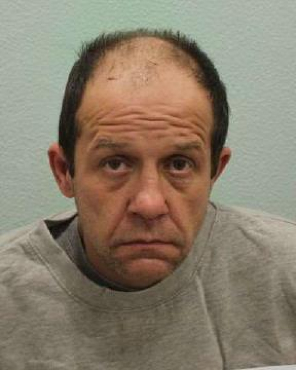 Police want to speak with Robert Shadbolt regarding a burglary in Battersea (Credit: Wandsworth Police) Police want to speak with Robert Shadbolt regarding a burglary in Battersea (Credit: Wandsworth Police)